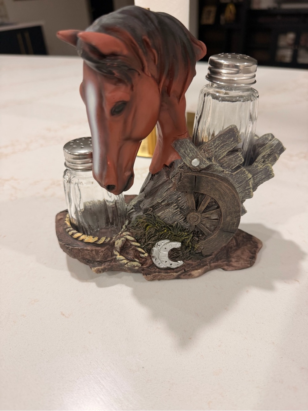Rustic Brown Horse Head Salt & Pepper Shaker Set - Home Art